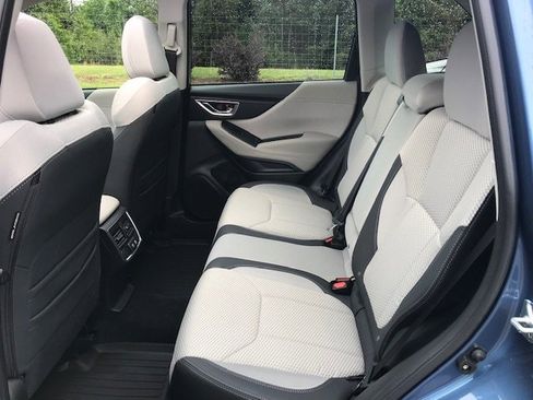 Used 2023 Subaru Forester Premium w/ Popular Package #2 AWD/4WD image 7