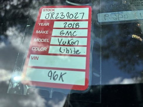 Used 2018 GMC Yukon SLT image 5