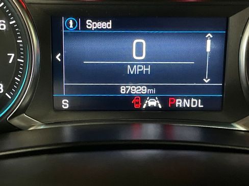 Used 2024 Chevrolet Equinox LT w/ Driver Convenience Package AWD/4WD image 18