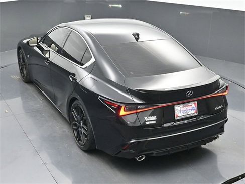 Used 2021 Lexus IS 350 F Sport w/ Dynamic Handling Package image 32