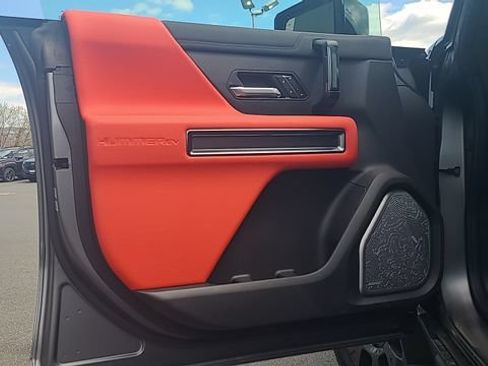 New 2026 GMC Hummer EV 3X w/ Carbon Fiber Edition Package AWD/4WD image 12