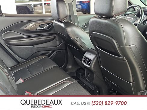 Used 2020 GMC Terrain SLT w/ Preferred Package FWD image 24