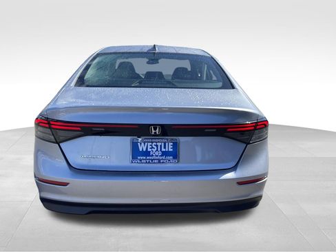 Used 2024 Honda Accord EX image 8