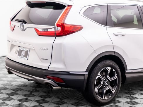 Used 2019 Honda CR-V Touring image 32
