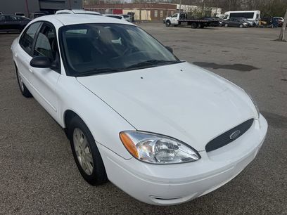 Used 2005 Ford Taurus SE