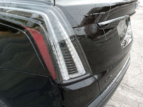 New 2026 Cadillac XT5 Sportv w/ LPO, Onyx Lite Package image 8