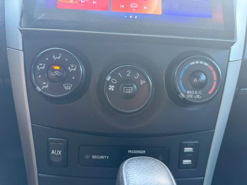 Used 2009 Toyota Corolla S image 21