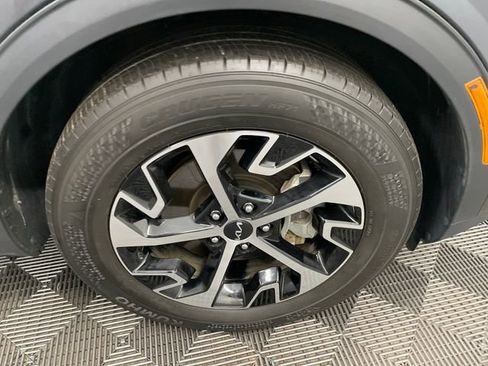 Certified 2023 Kia Sportage EX image 32
