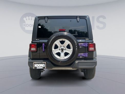 Used 2023 Jeep Wrangler Unlimited Sport AWD/4WD image 5