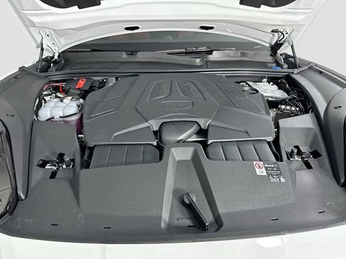 New 2026 Porsche Cayenne Coupe image 33