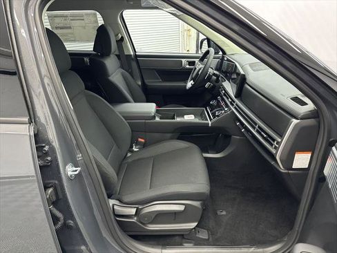 New 2026 Hyundai Santa Fe SE FWD image 13