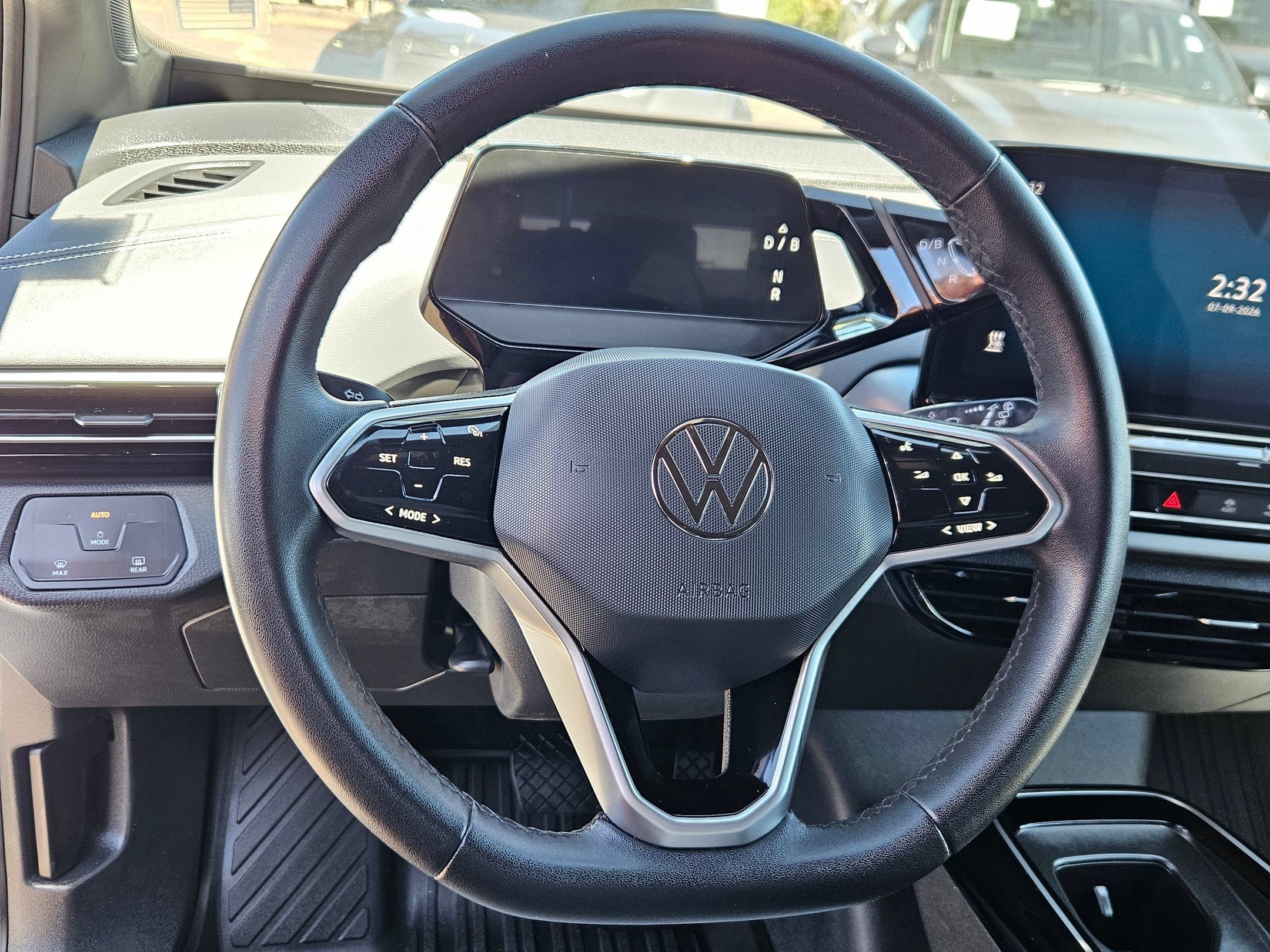 Used 2023 Volkswagen ID.4 Pro RWD image 14