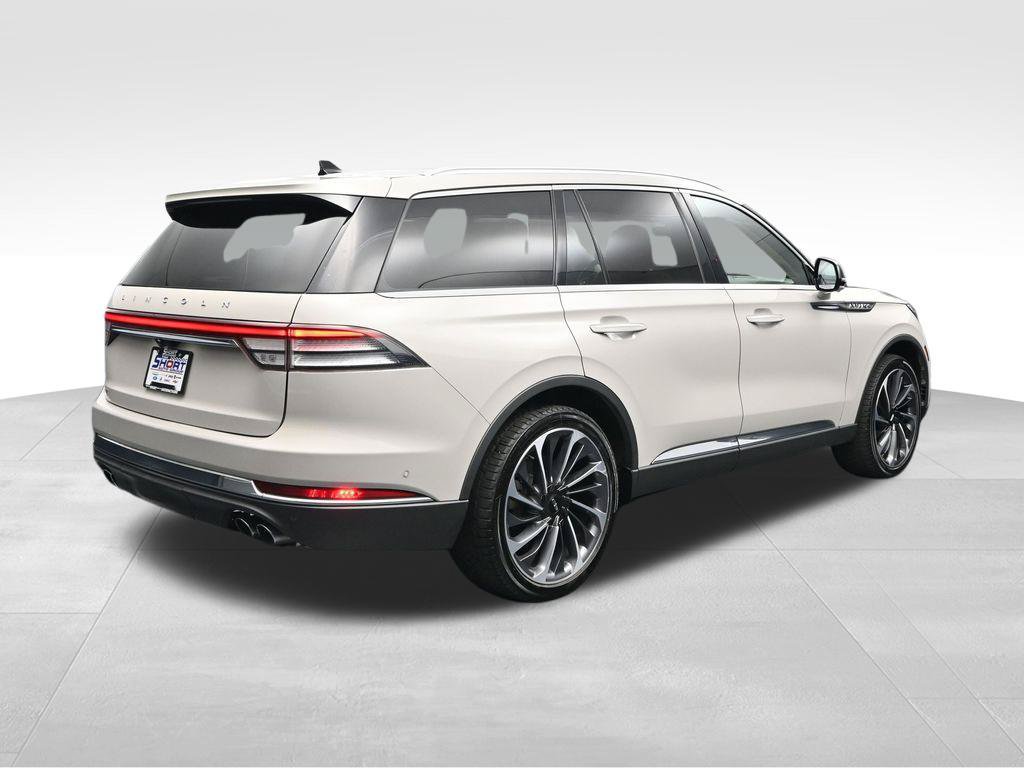 Used 2021 Lincoln Aviator Reserve w/ Equipment Group 202A AWD/4WD image 5