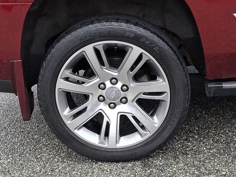 Used 2016 Cadillac Escalade Premium AWD/4WD image 8
