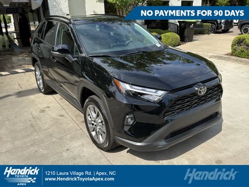 Used 2023 Toyota RAV4 XLE Premium AWD/4WD image 1