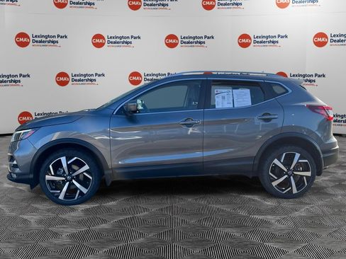 Used 2020 Nissan Rogue Sport SL w/ Premium Package image 4