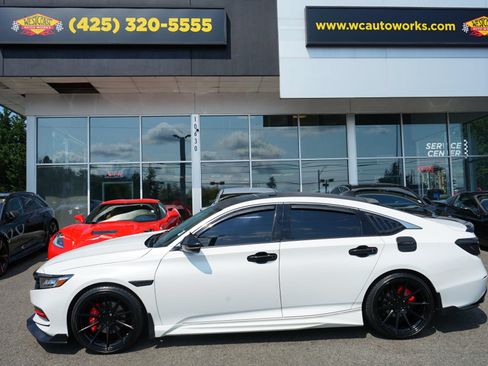 Used 2020 Honda Accord Sport image 2
