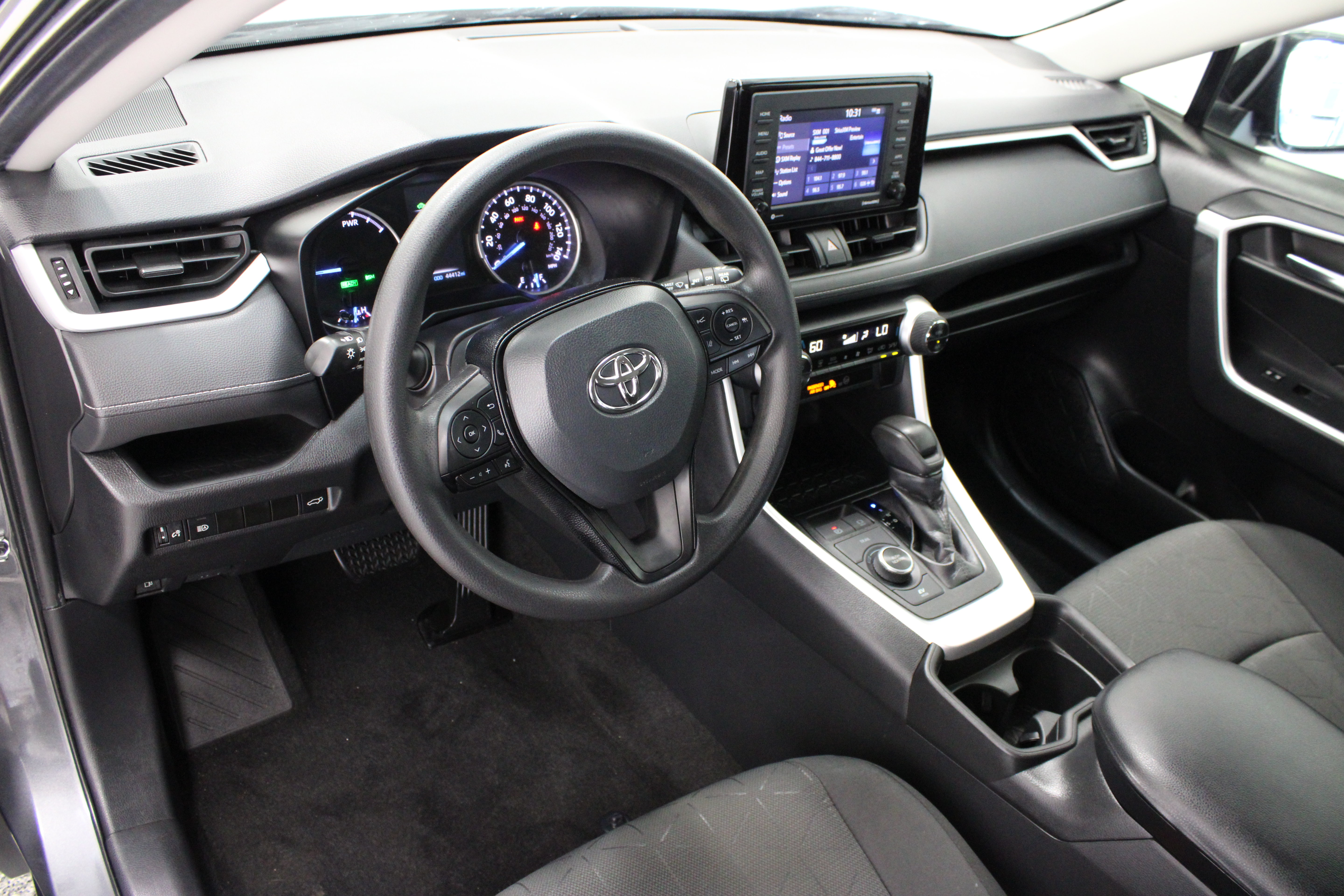 Certified 2021 Toyota RAV4 XLE w/ Convenience Package AWD/4WD image 13