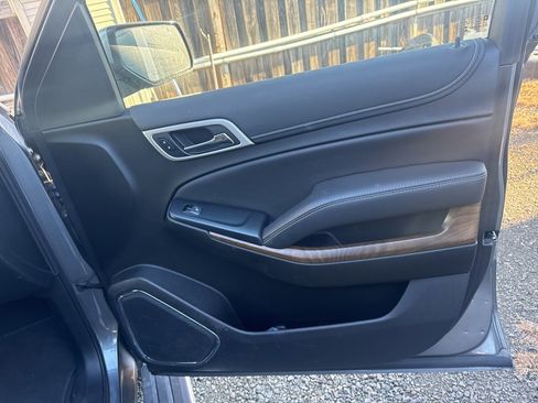 Used 2020 GMC Yukon XL Denali w/ Open Road Package image 13