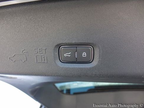 Certified 2025 Ford Expedition Active AWD/4WD image 29