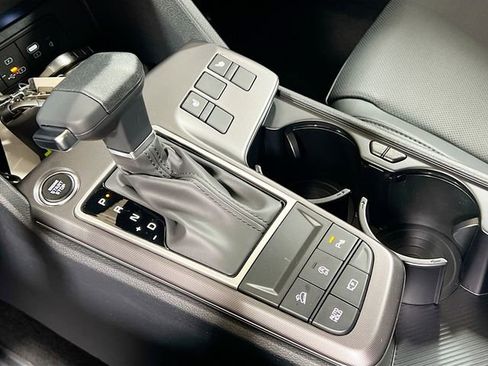 New 2026 Kia Sportage EX image 16