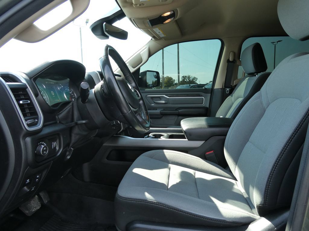 Used 2020 RAM 1500 Big Horn AWD/4WD image 20