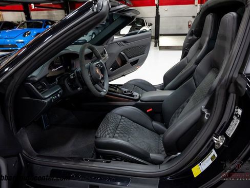 Used 2026 Porsche 911 Targa 4 GTS image 17