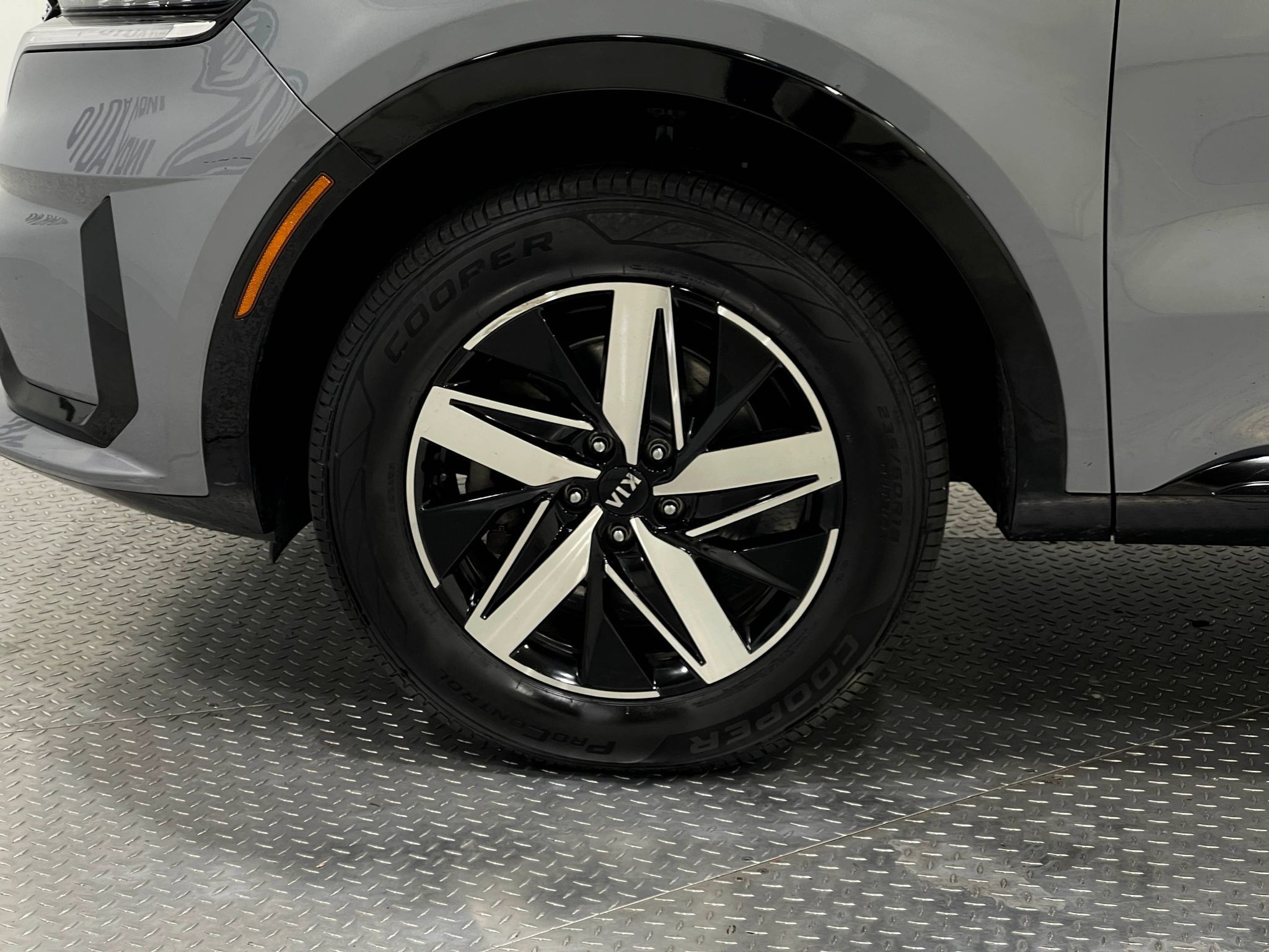 Used 2021 Kia Sorento EX w/ Panoramic Sunroof Package AWD/4WD image 36