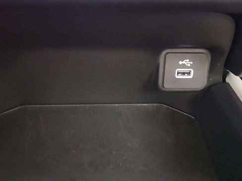 Certified 2024 Honda HR-V LX image 31