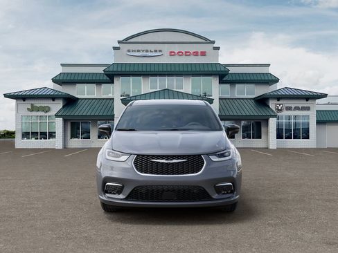 New 2025 Chrysler Pacifica Select image 8