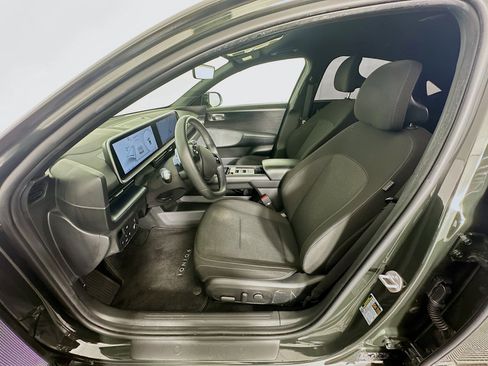 Used 2023 Hyundai Ioniq 6 SE image 13