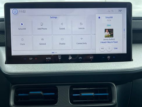 New 2026 Ford Maverick XLT FWD image 34
