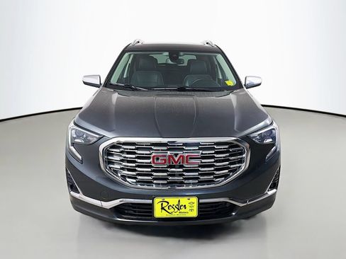 Used 2018 GMC Terrain Denali w/ Driver Alert Package II AWD/4WD image 2