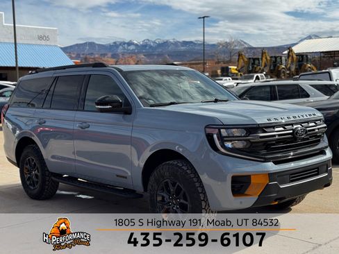 New 2026 Ford Expedition Tremor image 3