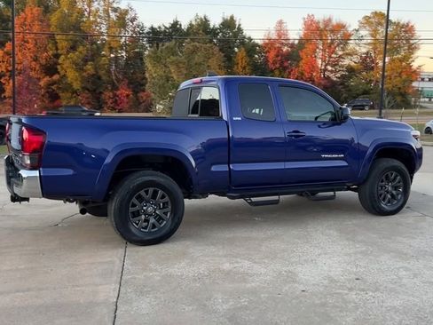 Certified 2023 Toyota Tacoma SR5 image 7
