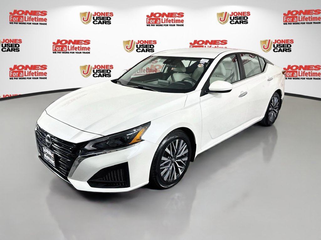 Certified 2023 Nissan Altima 2.5 SV FWD image 12