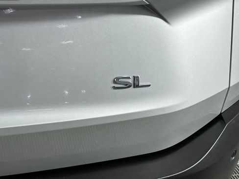 Used 2023 Nissan Rogue SL w/ SL Premium Package image 15