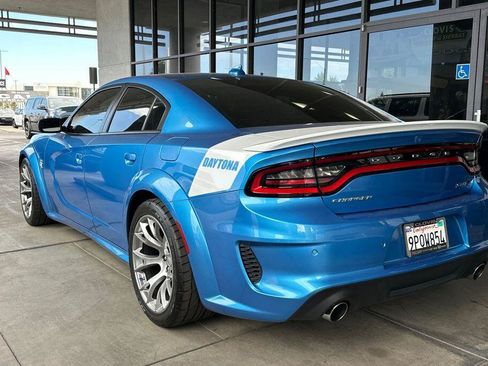 Used 2020 Dodge Charger SRT Hellcat w/ Harman/Kardon Audio Group RWD image 6