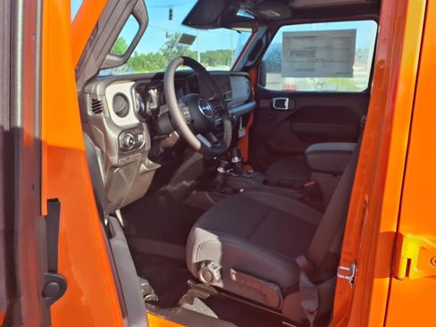 New 2025 Jeep Wrangler Unlimited Sport image 7