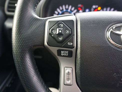 Used 2016 Toyota 4Runner Limited RWD image 7