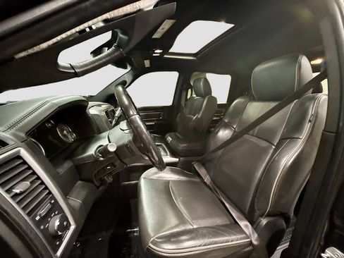 Used 2018 RAM 3500 Limited AWD/4WD image 22