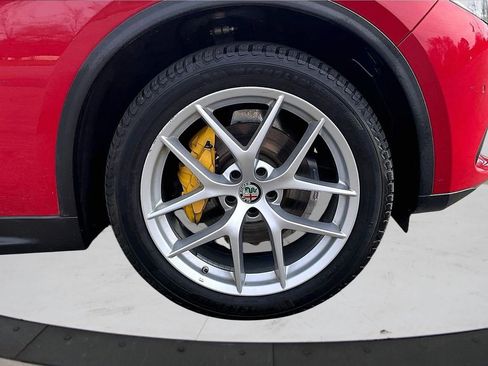 Used 2019 Alfa Romeo Stelvio Ti image 36