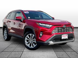 Used 2025 Toyota RAV4 Limited w/ Weather Package AWD/4WD video 1