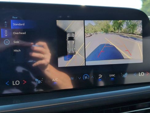 New 2026 Chevrolet Traverse LT w/ Driver Confidence Package FWD image 23