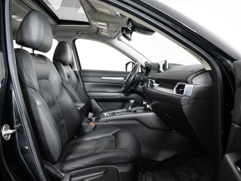 Used 2020 MAZDA CX-5 Touring image 28