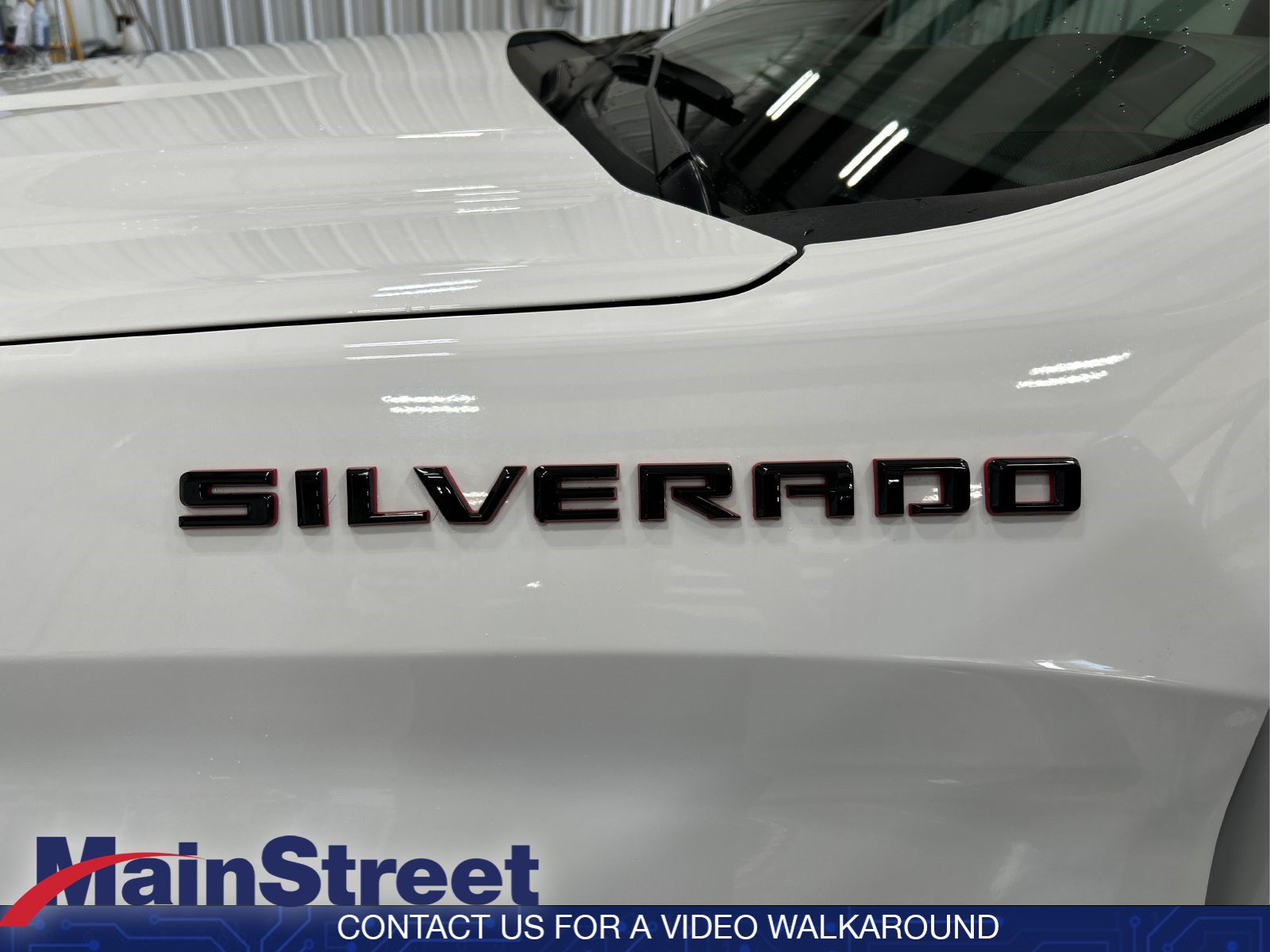 Used 2022 Chevrolet Silverado 1500 RST w/ Redline Edition AWD/4WD image 24