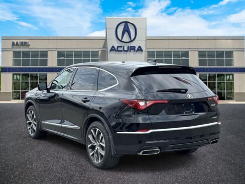 Used 2023 Acura MDX SH-AWD w/ Technology Package image 3