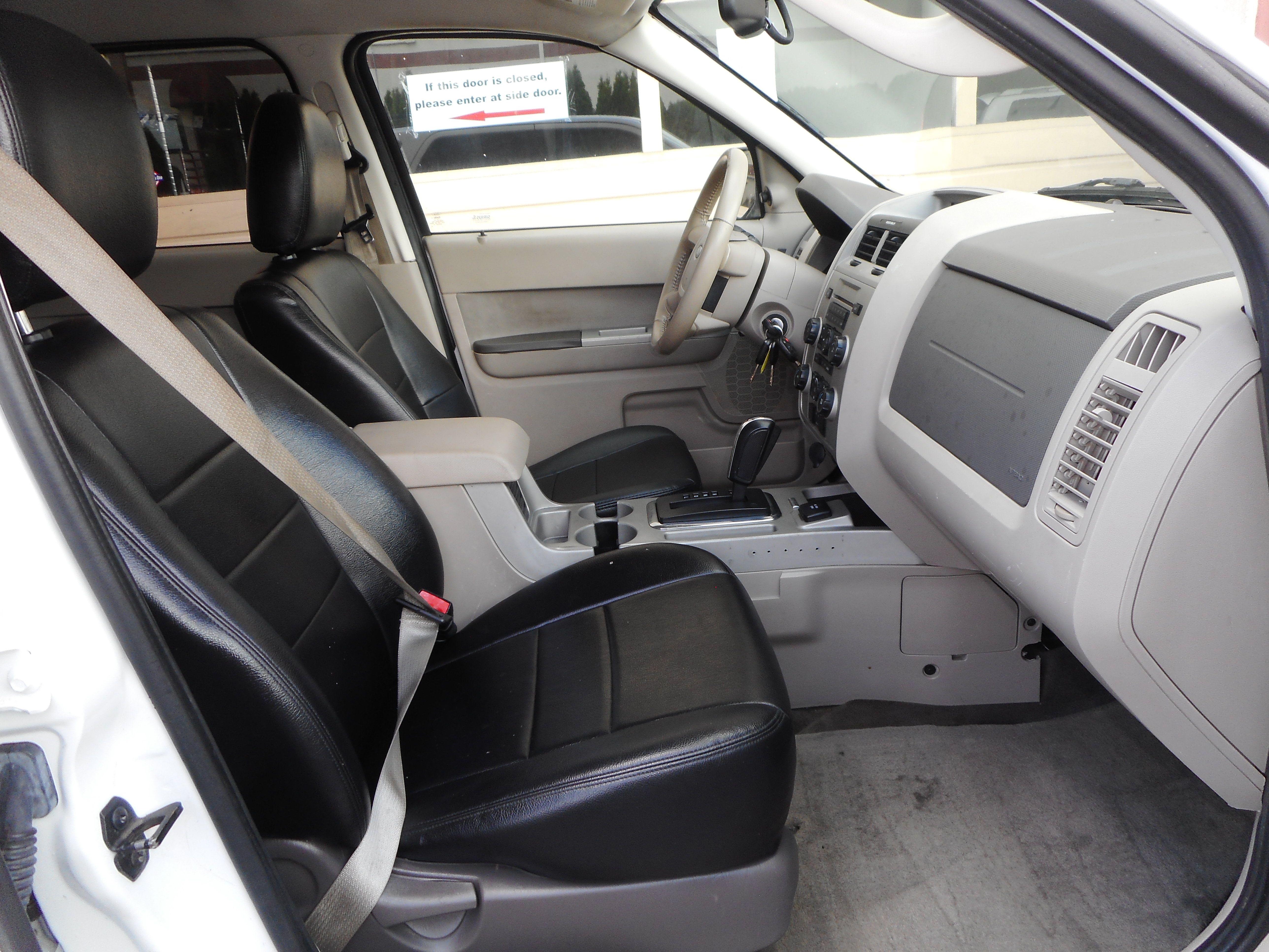 Used 2012 Ford Escape 4WD Hybrid image 28