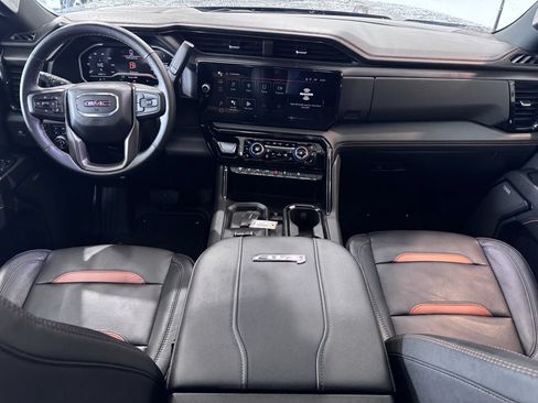 Certified 2024 GMC Sierra 2500 AT4 w/ AT4 Preferred Package AWD/4WD image 15