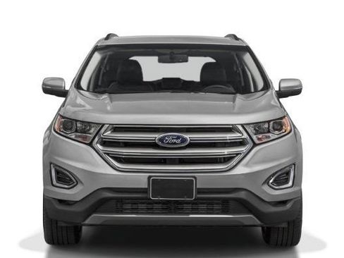 Used 2017 Ford Edge Titanium w/ Equipment Group 301A AWD/4WD image 4